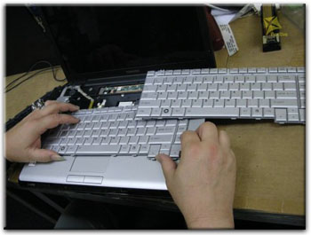 Ремонт клавиатуры ноутбука в Колпино